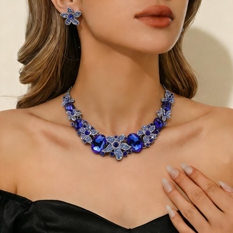 party jewelry set blue model