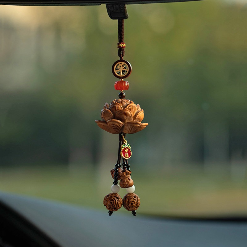safe ornaments for car